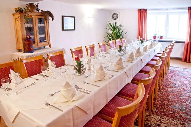 Hotel Wirtshaus Am Schloss Aicha vorm Wald Eksteriør billede