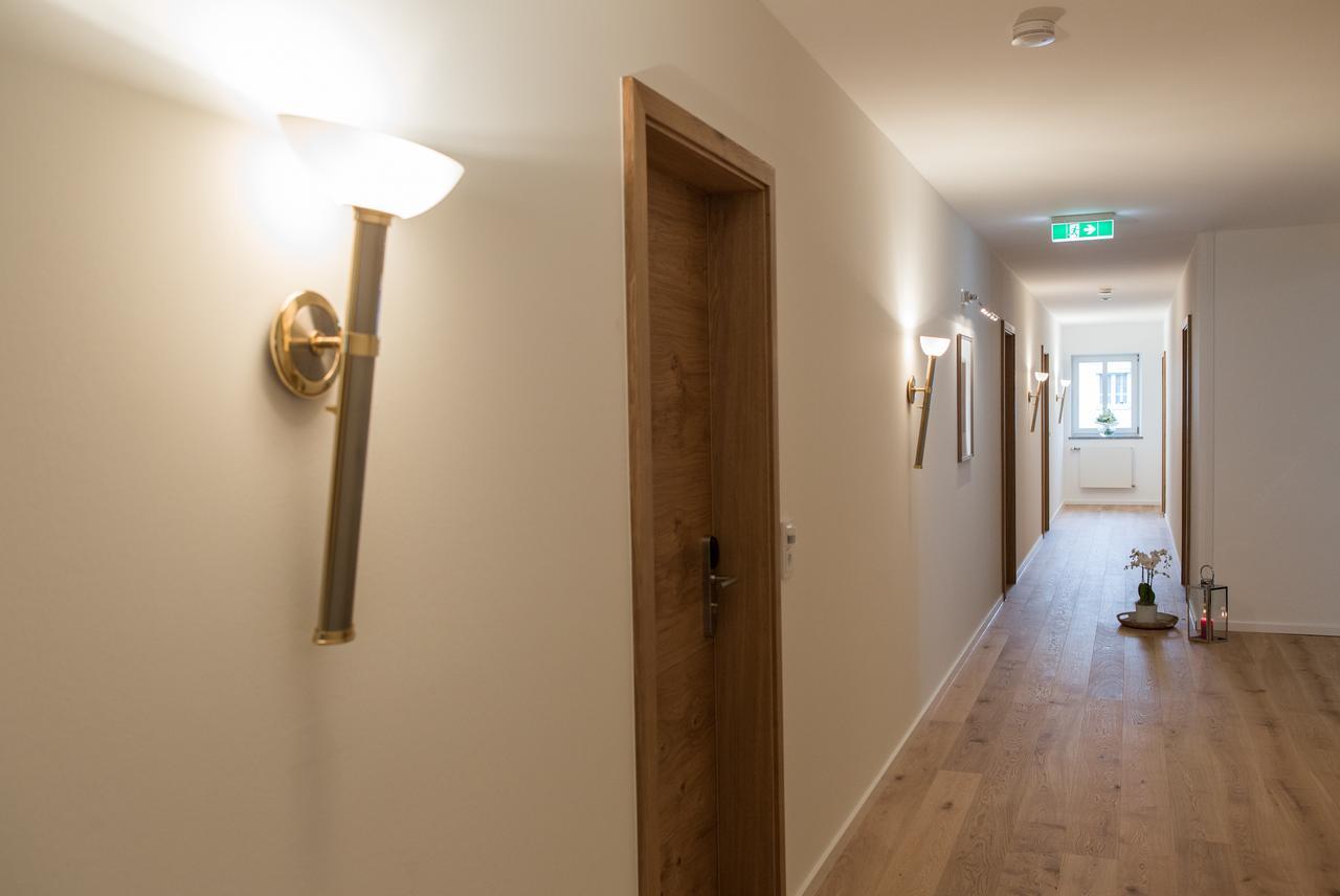 Hotel Wirtshaus Am Schloss Aicha vorm Wald Eksteriør billede