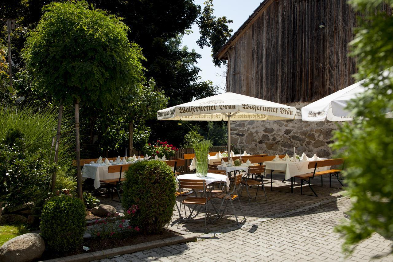 Hotel Wirtshaus Am Schloss Aicha vorm Wald Eksteriør billede